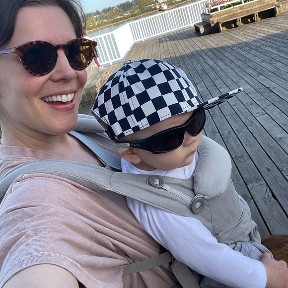 Meet your Posher, Meghan - Picture 4 of 5